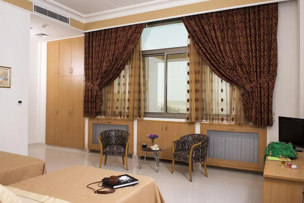 Liqaa Hotel Бейрут 4*,  Ливан